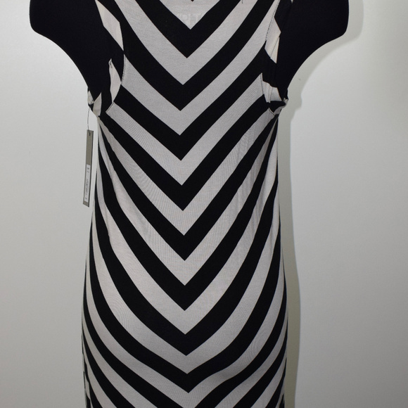 Apt 9 Chevron Racerbank Tank Maxi Dress - Picture 5 of 6